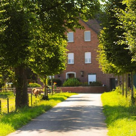 Gut Huthmacherhof Julich Exterior photo