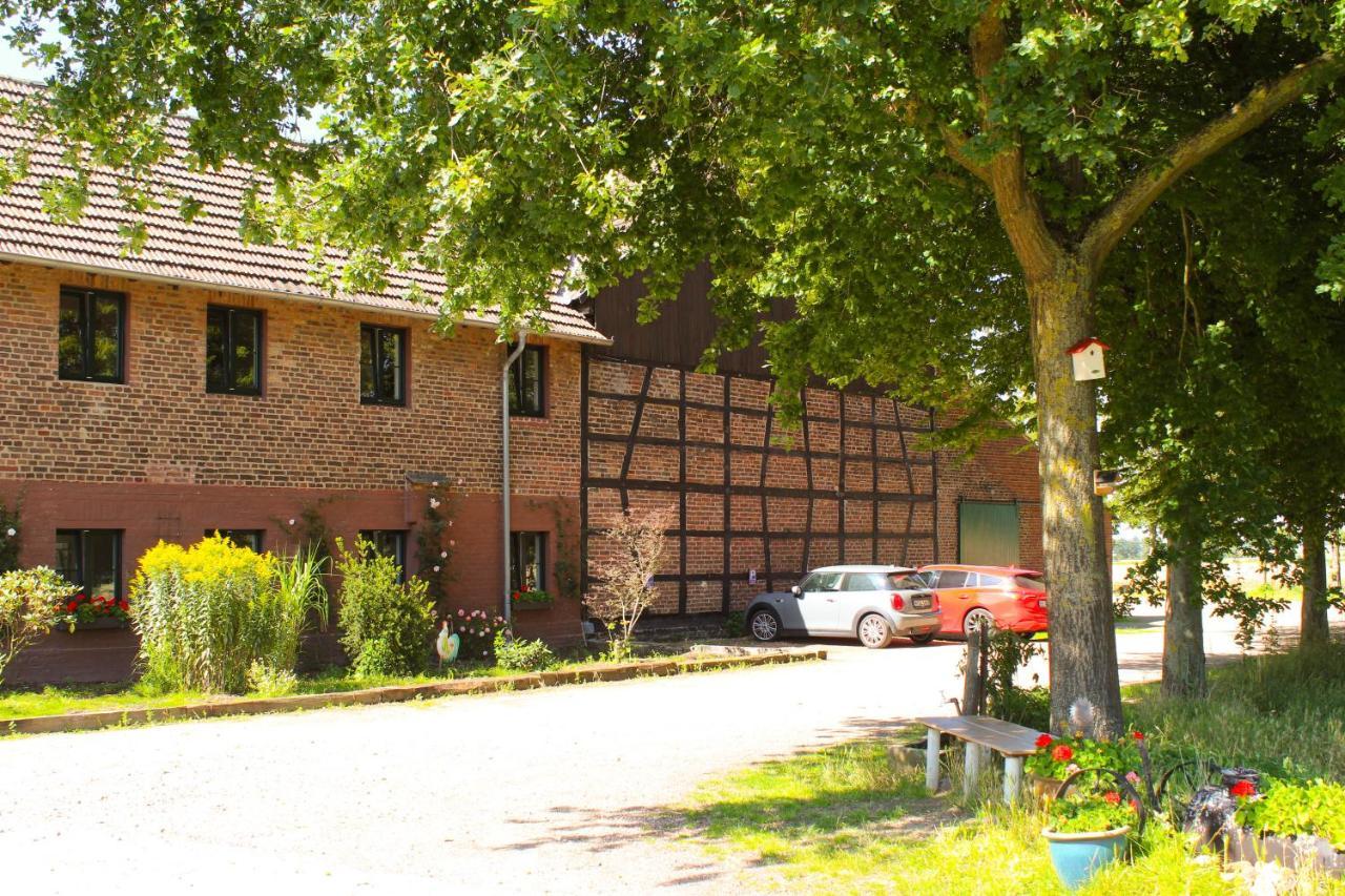 Gut Huthmacherhof Julich Exterior photo